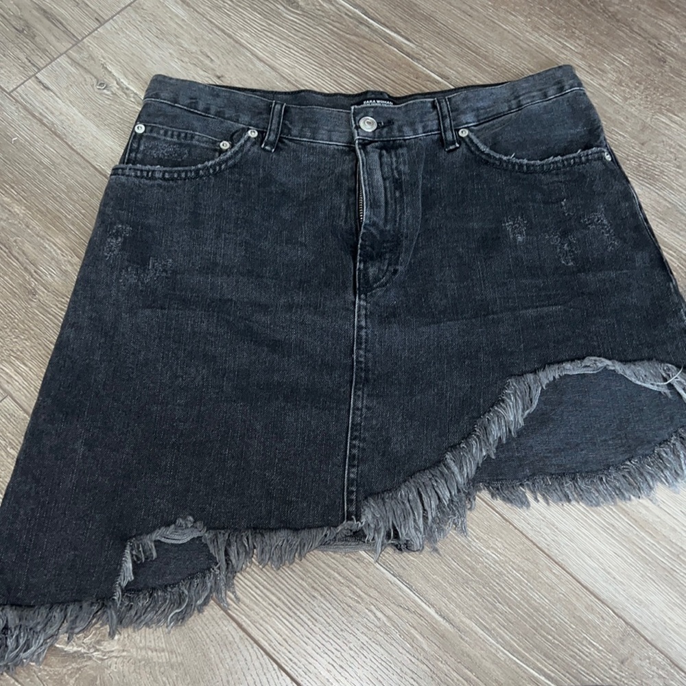 Zara women premium denim skirt